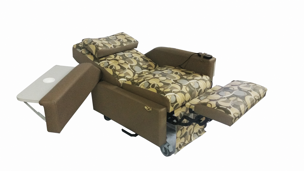 Our new fully electric ultimate dialysis chair! Updated Chair 002