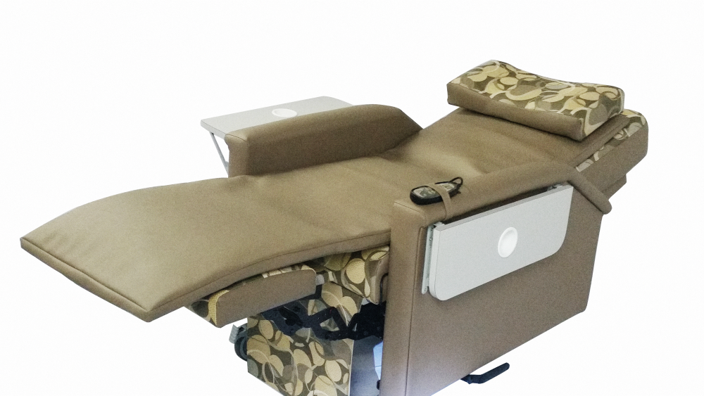 Our new fully electric ultimate dialysis chair! Updated Chair 004